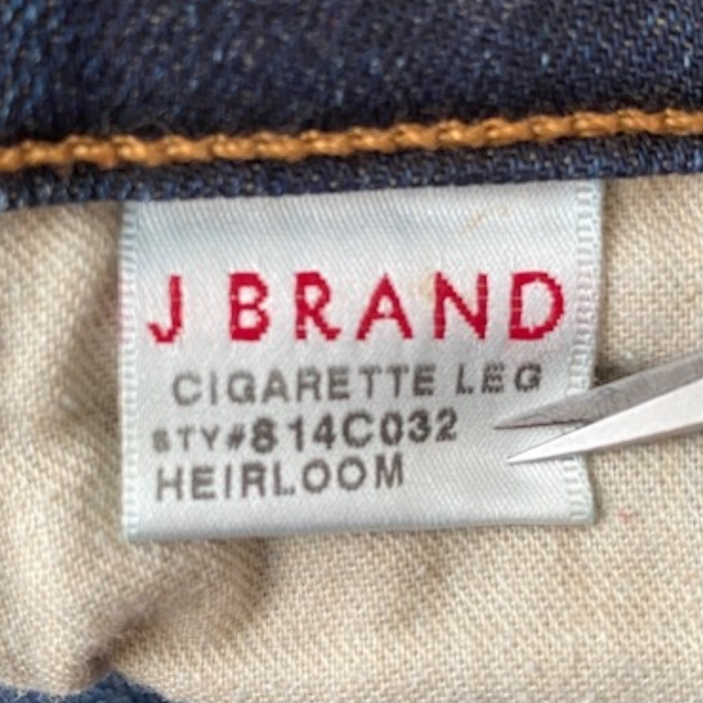 J BRAND Women's Cigarette Leg Mid Rise in Heirloom Wash Size 28 - Picture 10 of 16